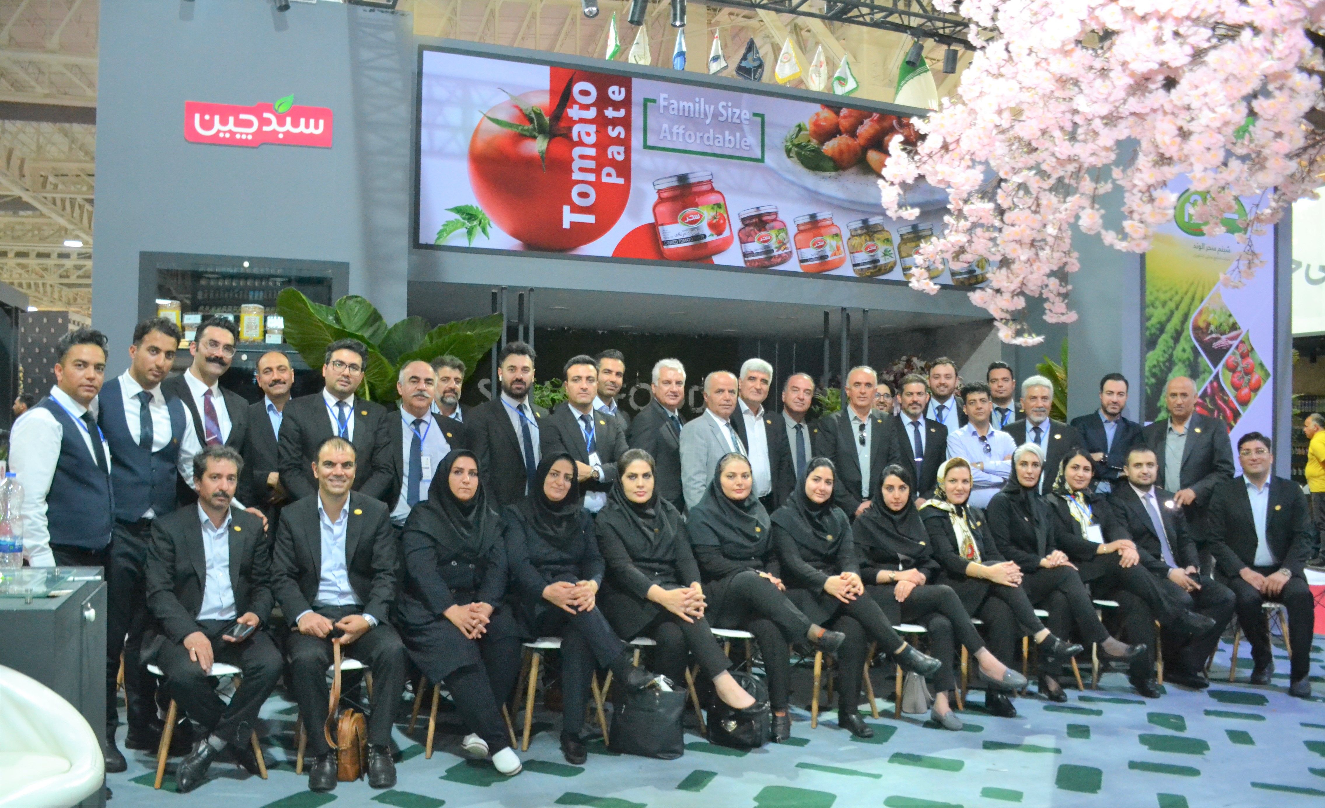 پرسنل شرکت صنایع غذایی سحر در اگرفود 2022