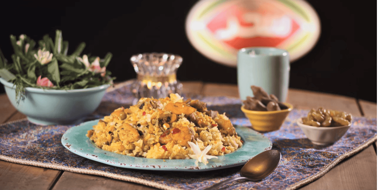 پلو یونانی با مرغ و قارچ