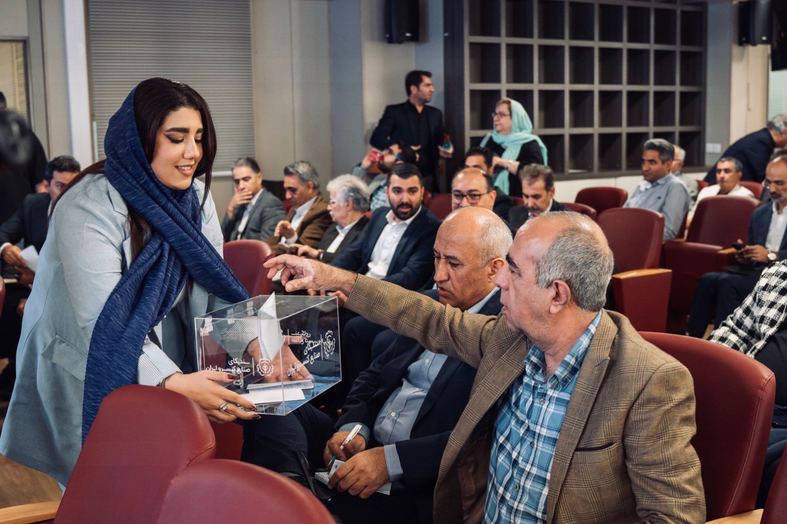 انتخاب مدیرعامل شرکت بازارگانی الوند یاران سحر به‌عنوان عضو هیات‌مدیره سندیکای صنایع کنسرو ایران